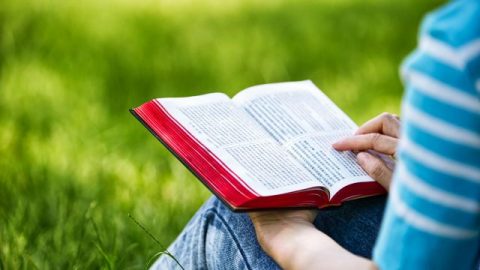 Paano ang Pagbabasa ng Bibliya: 3 Pangunahing Punto