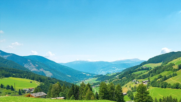 Ang Natatanging Paraan at mga Katangian ng mga Pagbigkas ng Lumikha ay Simbolo ng Natatanging Pagkakakilanlan at Awtoridad ng Lumikha